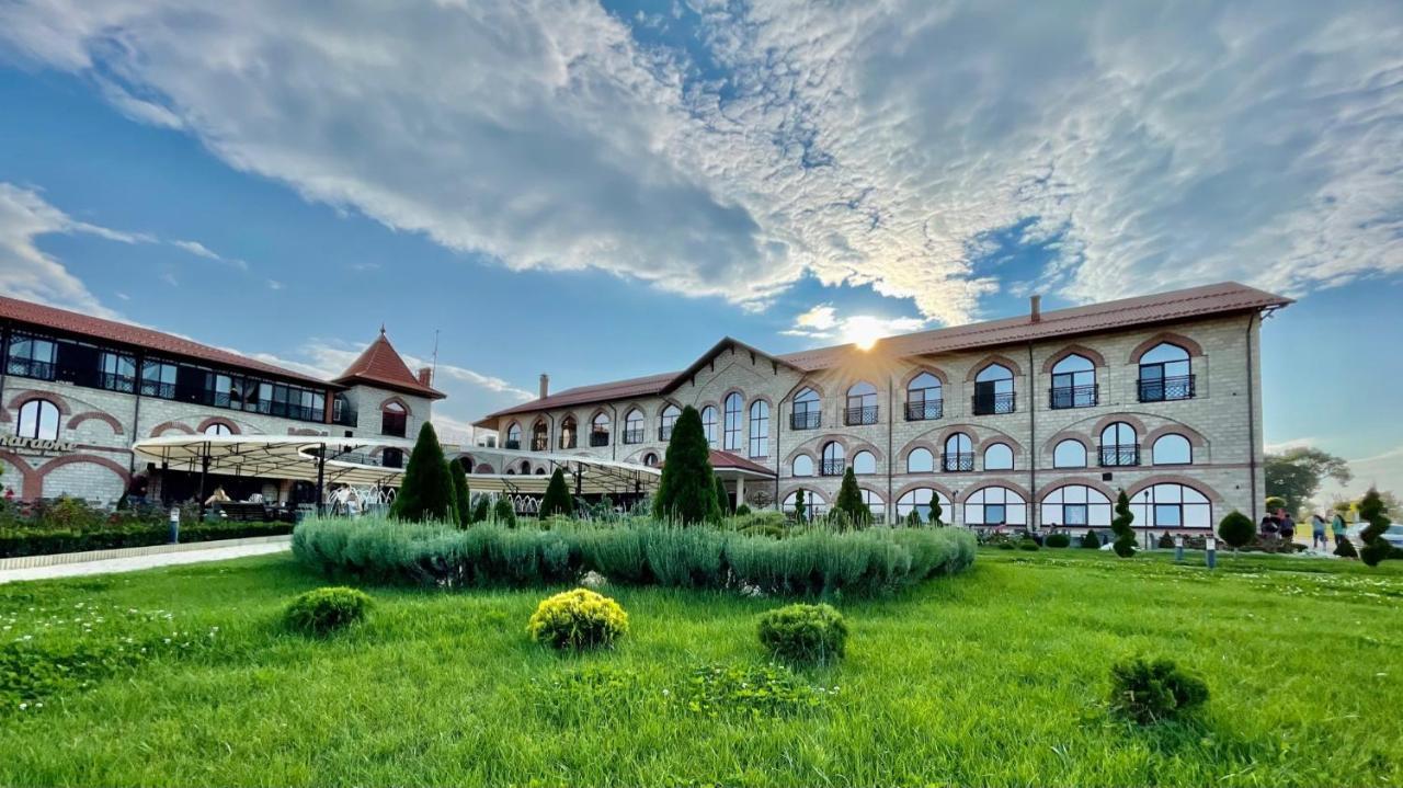 Hotel Старый Бастион Bender Zewnętrze zdjęcie
